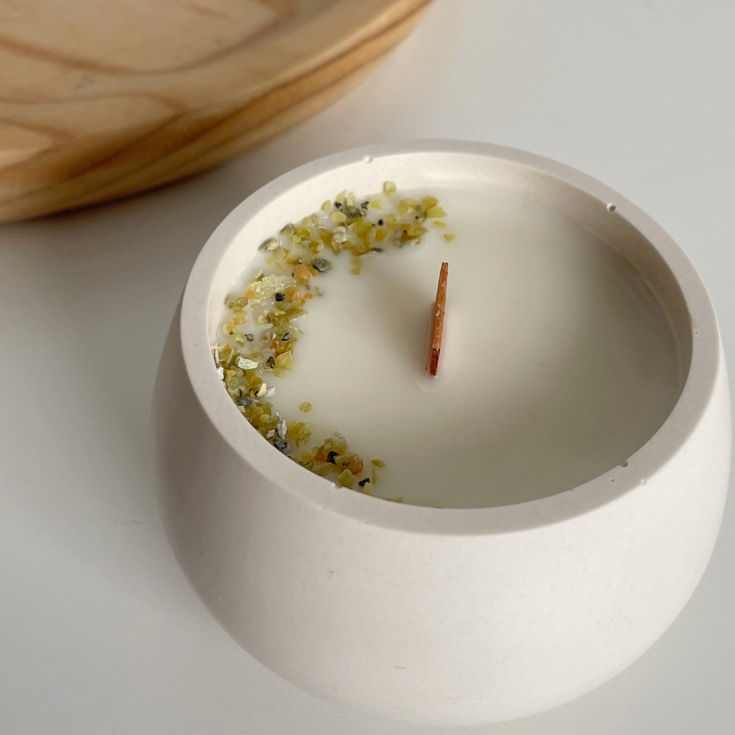 Vela 'Sukha' | Recipiente de Resina Ecológica