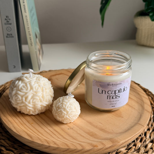 Un Capitulo Más | Pack Vela Aromática + Set Velas Decorativas