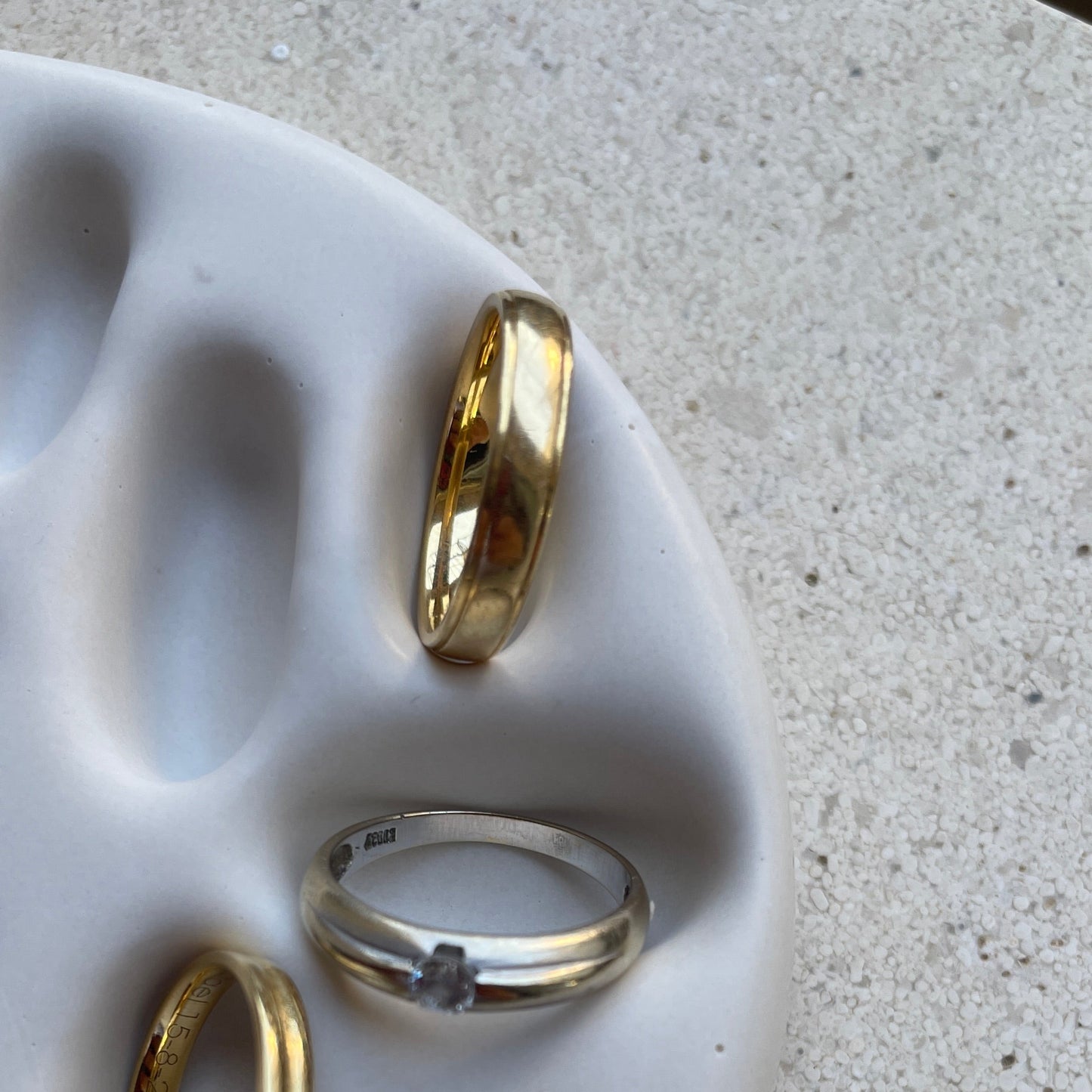 Joyero de resina ecológica – diseño único, hecho a mano